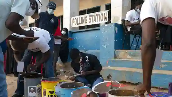 demokrasi terpimpin adalah