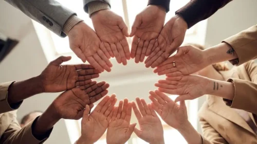 pluralisme adalah
