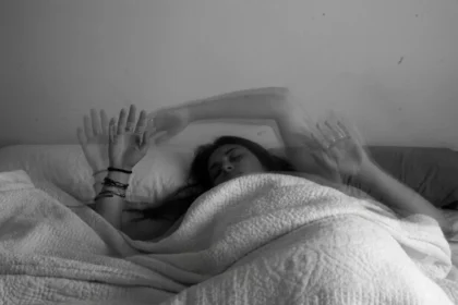 sleep paralysis adalah