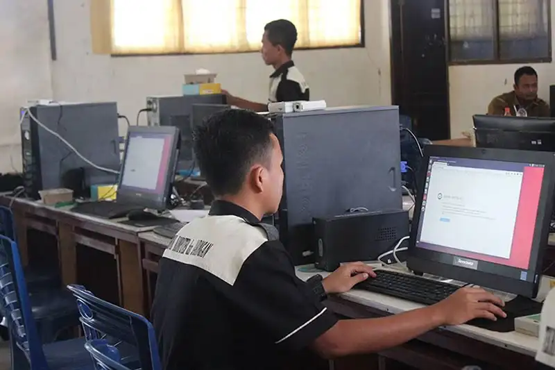 jurusan tkj adalah