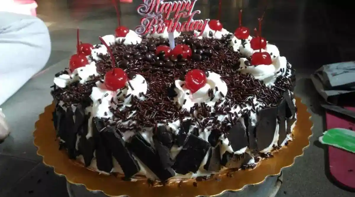 kue ukuran 18 sebesar apa