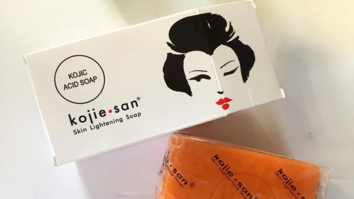 review sabun kojie san
