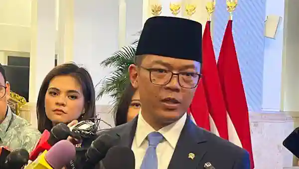 menlu sugiono