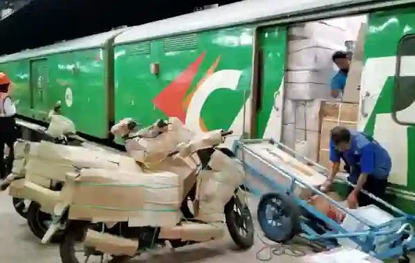 kereta motis