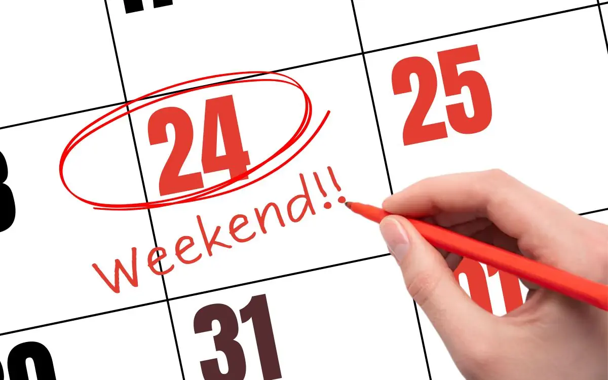 weekend dan weekday