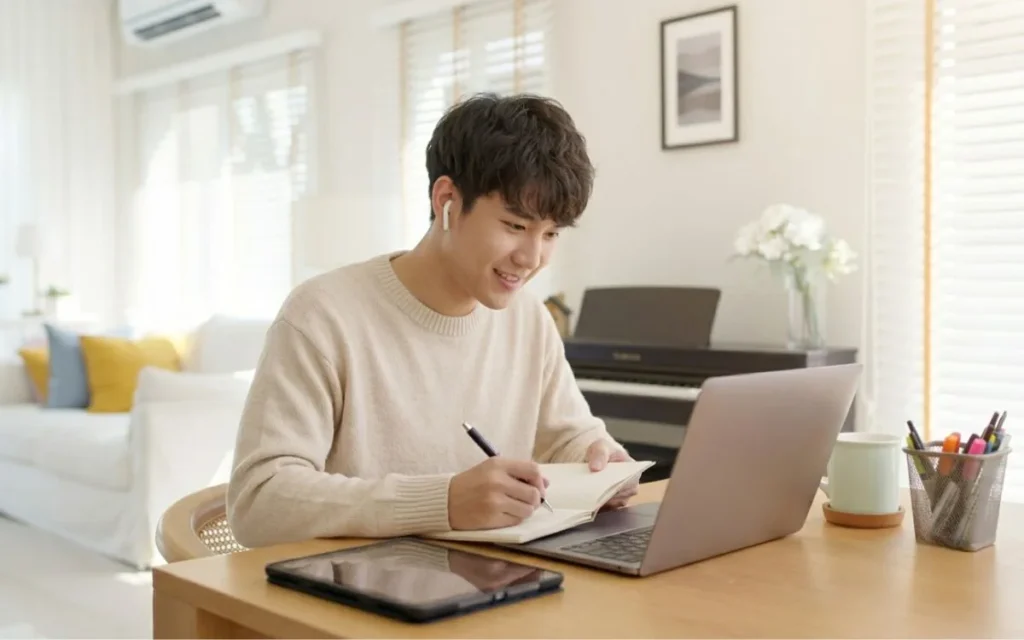freelance adalah